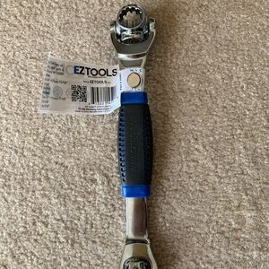 Dog Bone Socket Wrench